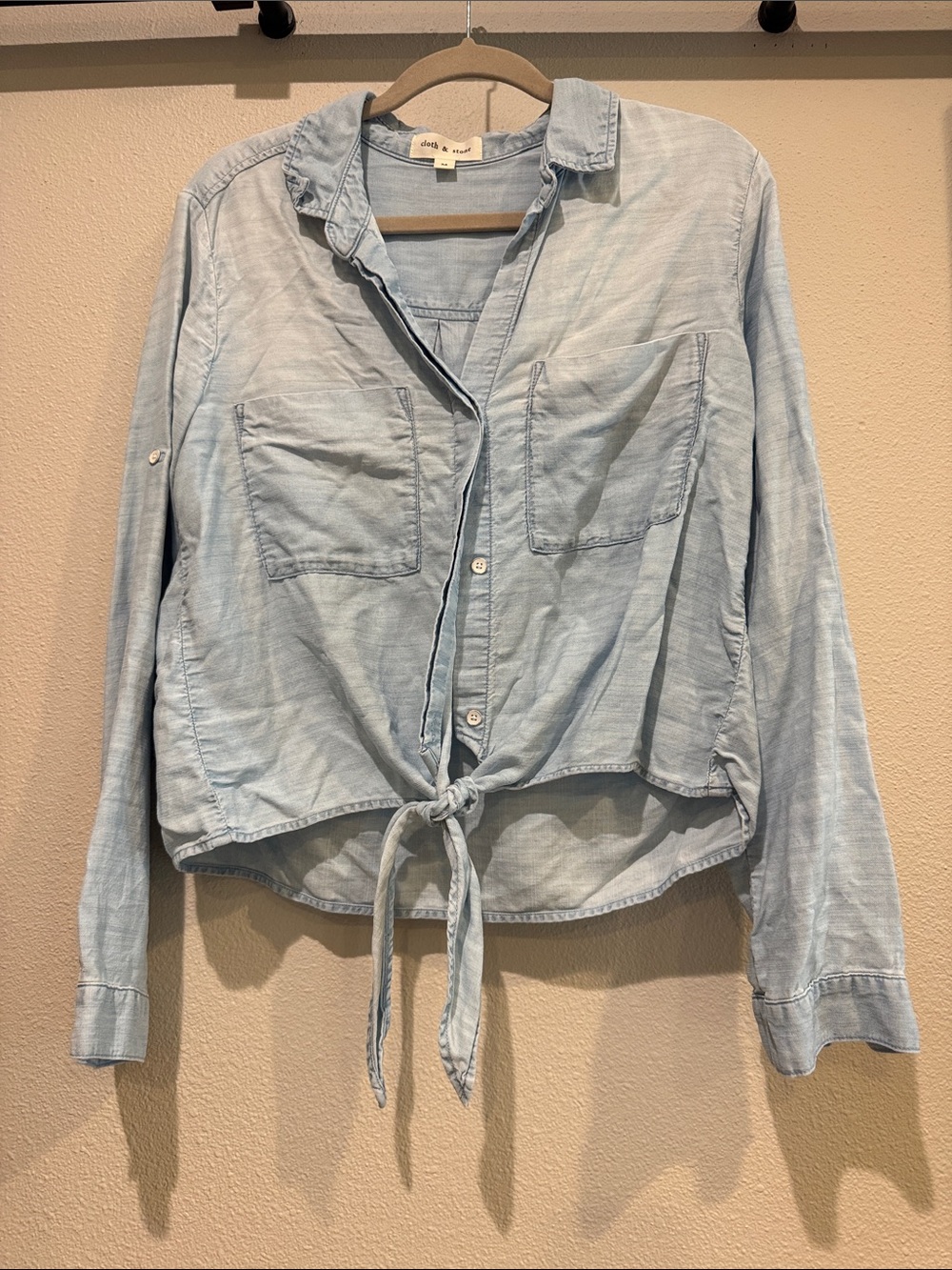 Cloth & Stone Light Blue Tie-Front Button Shirt